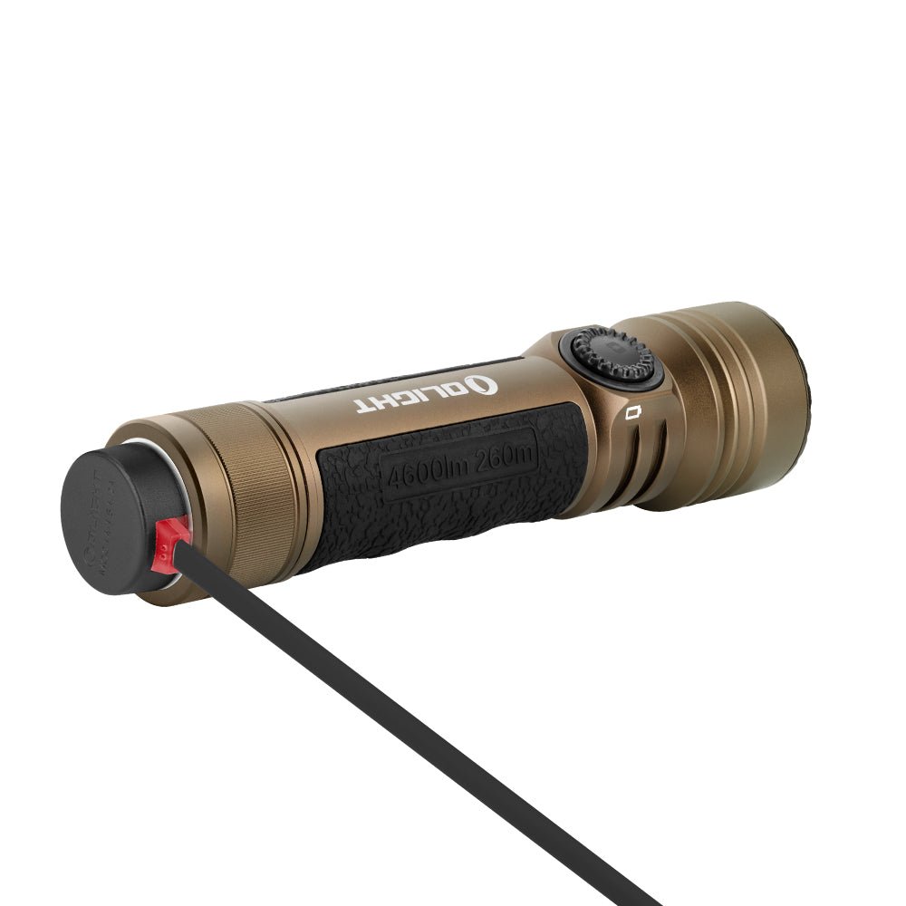 Olight Seeker 4 Pro LED Taschenlampe Desert Tan - fivestartoolshop.com